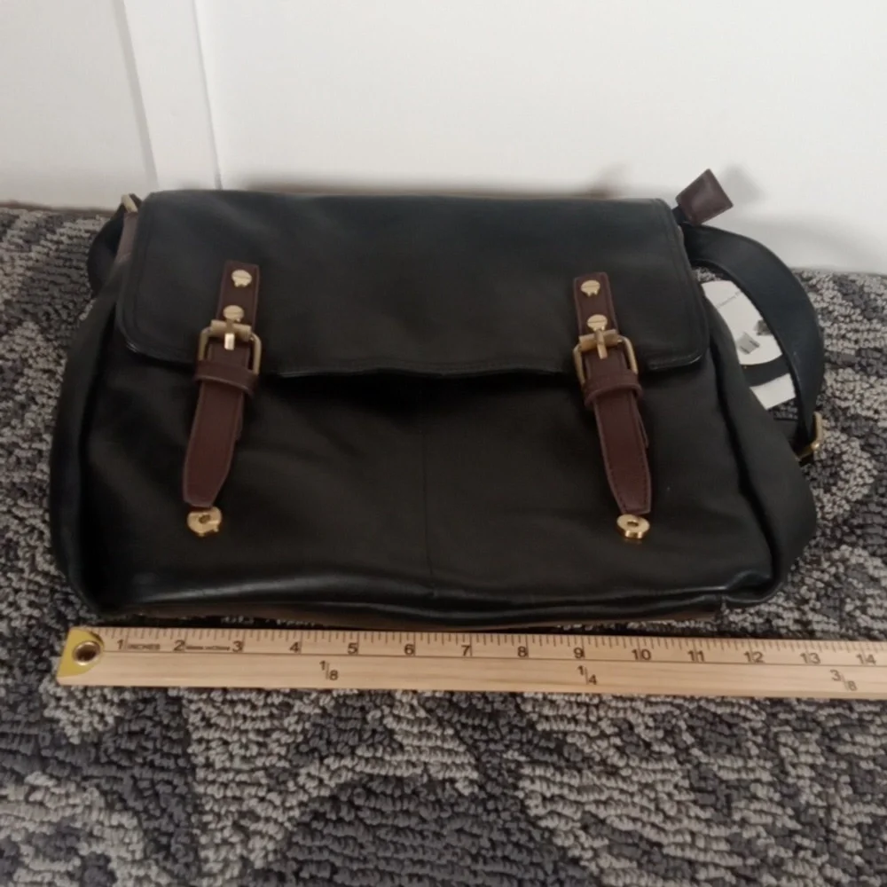Republic Womens Vegan Leather Messanger Laptop Bag Womens